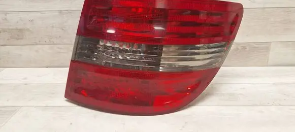 Mercedes-Benz B W245 Rear/tail lights A1698202464 A169820 27520214