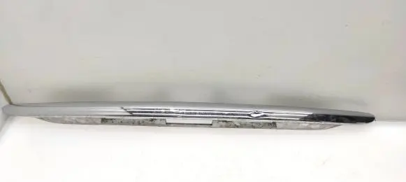 Toyota Avensis Verso Trunk door license plate light bar 7681144030