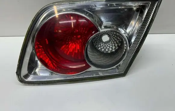 Mazda 6 Tailgate rear/tail lights 22661971