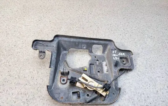 Chrysler PT Cruiser Tailgate boot lock/latch motor 
