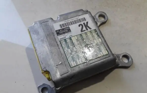 Toyota RAV 4 (XA30) Airbag control unit/module 8917042210 89170-42210