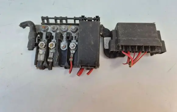 Skoda Fabia Mk2 (5J) Fuse box set 5J0937548