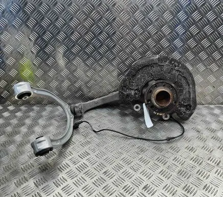 Mercedes-Benz E W213 Front wheel hub A2053305601 A2133324800