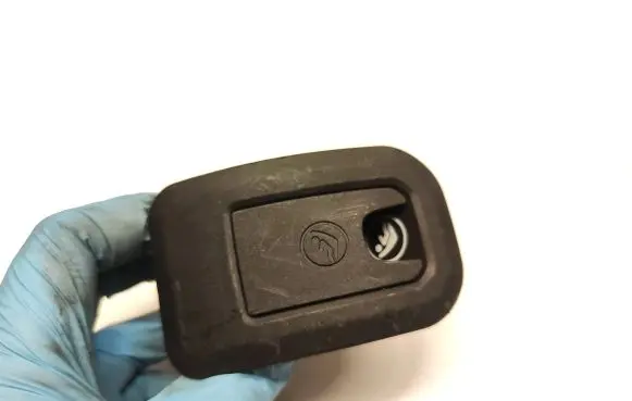 Porsche Macan (95B) ISOFIX cover 95B887233