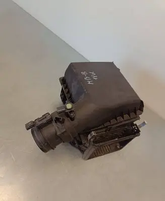 Mercedes-Benz B W246 W242 Air filter box A6450900001 00040 4012264E