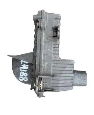 Mazda 323 F Air filter box B6S7