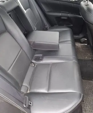 Suzuki Kizashi Seat set 