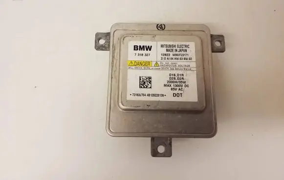 BMW 1 F20 F21 Headlight ballast module Xenon 7318327 W003T23171 12822