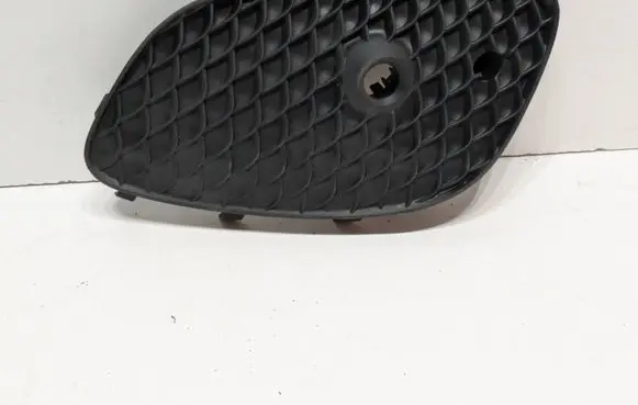 Mercedes-Benz A W177 Front fog light trim/grill A1778853100