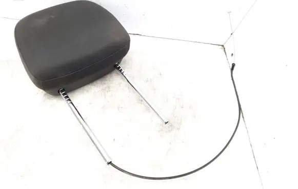 Opel Astra J Front seat headrest