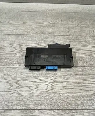 BMW 3 E90 E91 Comfort/convenience module 9187536