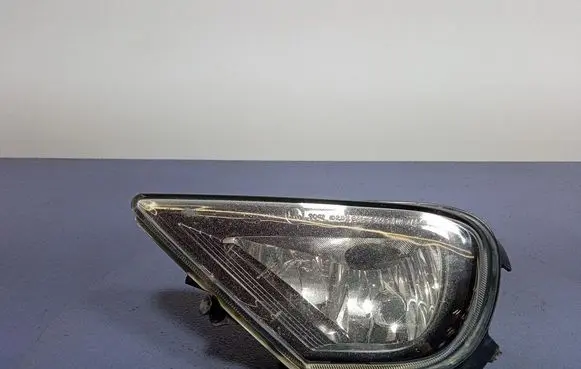 Volkswagen Touareg II Front fog light 7P6941699G