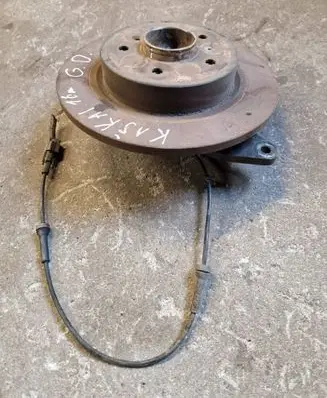 Nissan Qashqai Rear wheel hub