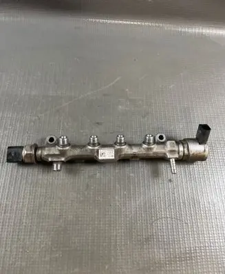 Volkswagen Touran III Fuel main line pipe 04L089G 0858910 04L130764C