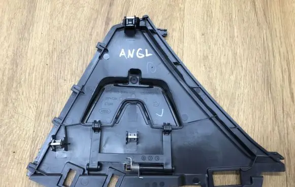 Land Rover Discovery 5 Centre console side trim front HY323962A