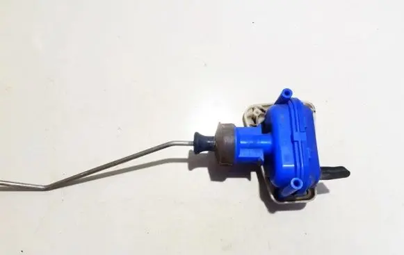Audi 80 90 B3 Central locking vacuum pump 893862153d