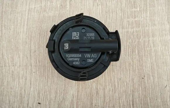 Audi Q3 F3 Airbag deployment crash/impact sensor 5Q0959354