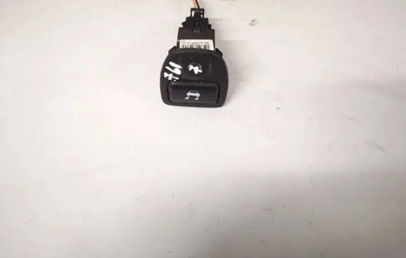 Traction control (ASR) switch