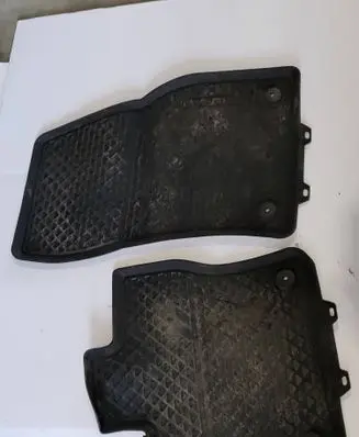 Volkswagen Touran III Front floor mat 5QB061502 5Q8061502