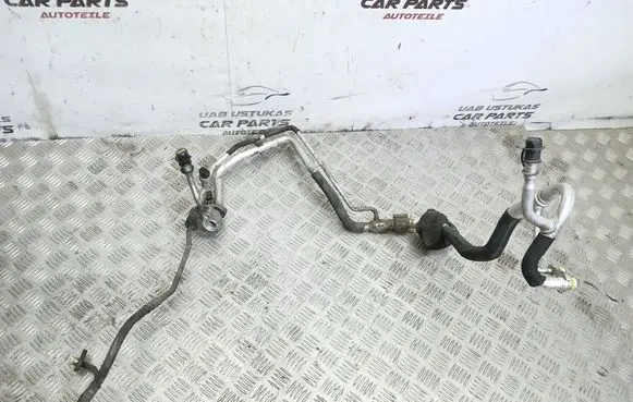 Volvo XC60 Air conditioning (A/C) pipe/hose 