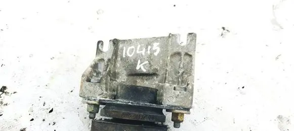 Renault Scenic I Engine mount bracket 7700427286