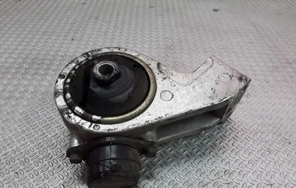 Mitsubishi Space Star Gearbox mount