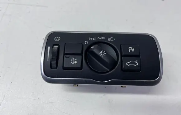Volvo XC60 Light switch 30739448