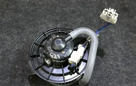 Mazda 323 Heater fan/blower 8940000060 894000-0060