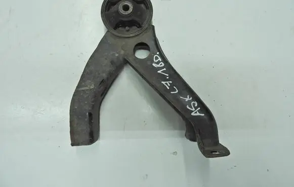 Mitsubishi ASX Gearbox mounting bracket