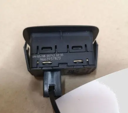 Citroen C4 Grand Picasso Electric window control switch 96639378ZD