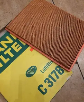 Opel Astra F Air filter SB278 C3178