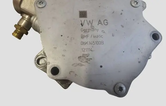 Audi A3 S3 8V Vacuum pump 06K145100B 06K127026C 0261520356