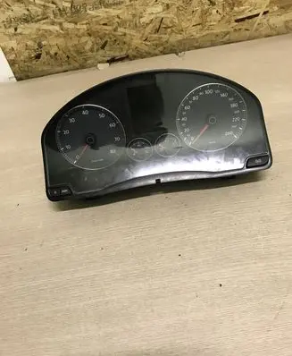 Volkswagen Golf VI Speedometer (instrument cluster) 1K0920874A