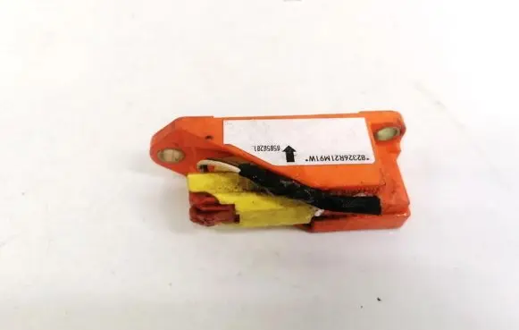 Skoda Fabia Mk2 (5J) Airbag deployment crash/impact sensor 1T0909606 5wk43340