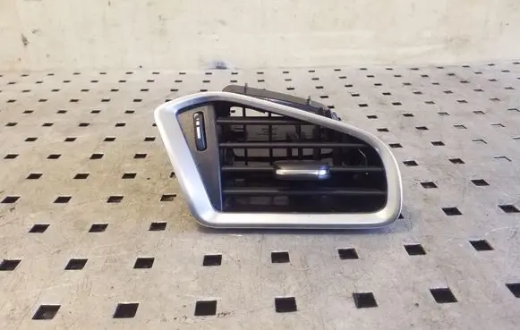 Citroen DS4 Dashboard side air vent grill/cover trim 9676606977