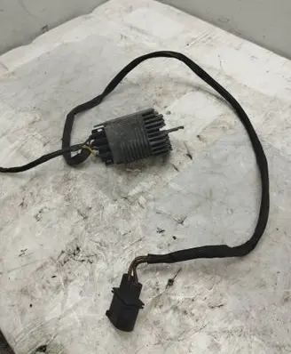 Audi A4 S4 B6 8E 8H Coolant fan relay STG300W 8E0959501F 00389276