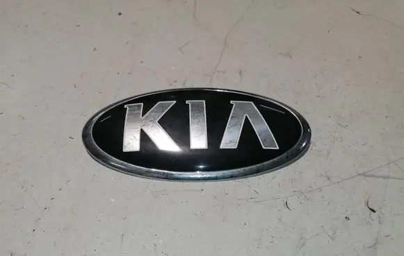 KIA Soul Manufacturer badge logo/emblem 86320B2100