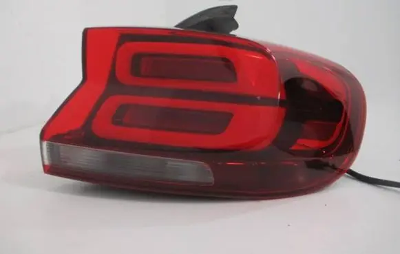 Citroen C5 Aircross Rear/tail lights 9817269580