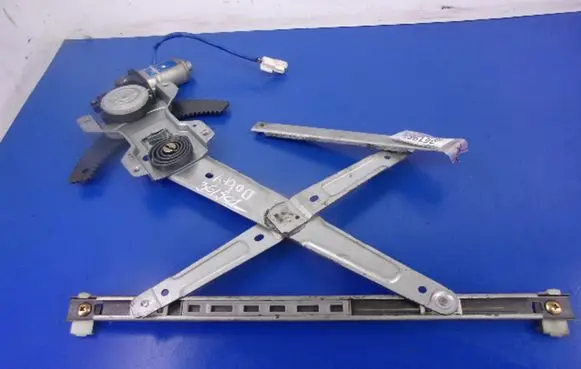Hyundai Matrix Front door window regulator with motor