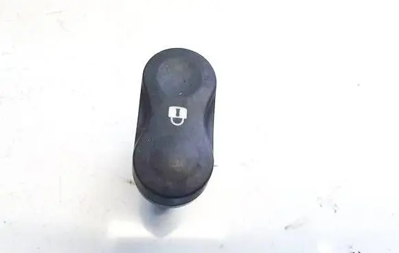 Dacia Logan I Central locking switch button e2311115
