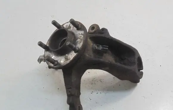 Ford Focus C-MAX Front wheel hub spindle knuckle 3M51-3K171