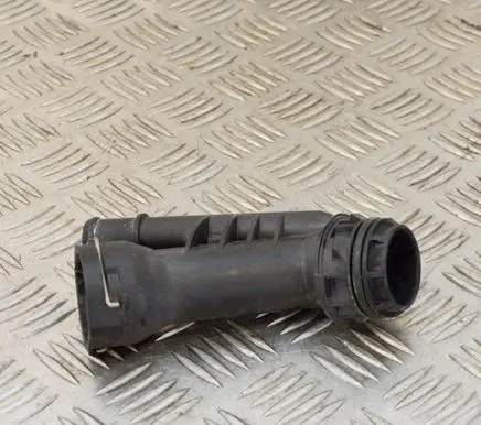 Volkswagen PASSAT B8 Other engine bay part 04L121026Q
