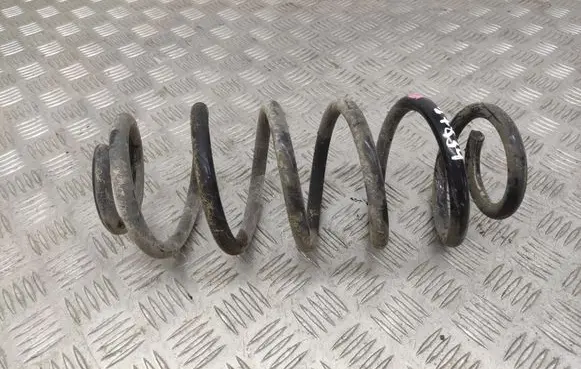 Toyota Verso Rear coil spring