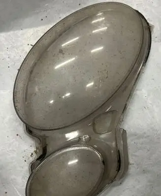 Mercedes-Benz E W211 Headlight lense 15435400