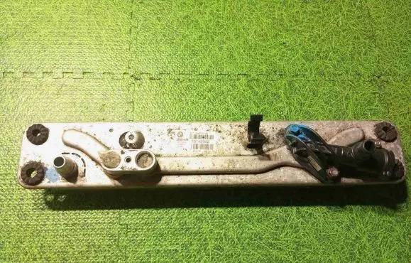 BMW X5M E70 Transmission/gearbox oil cooler 7589522 3233434