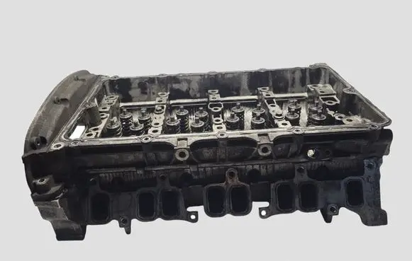 Ford Transit Engine head 6C1Q6K537AB