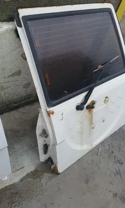 Nissan Patrol 160 Back/rear loading door 