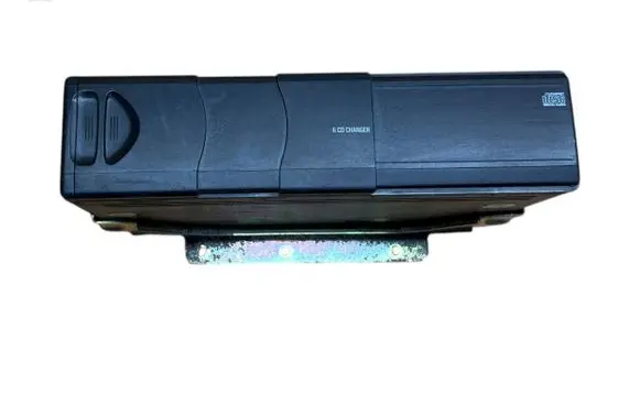 CD/DVD changer