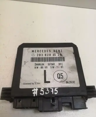 Mercedes-Benz C W203 Door control unit/module A2038206526 A2038202185