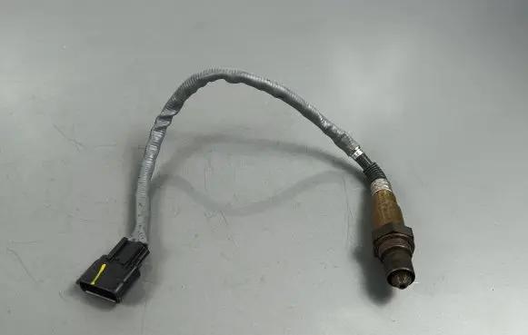 Nissan X-Trail T32 Lambda probe sensor 0281004221